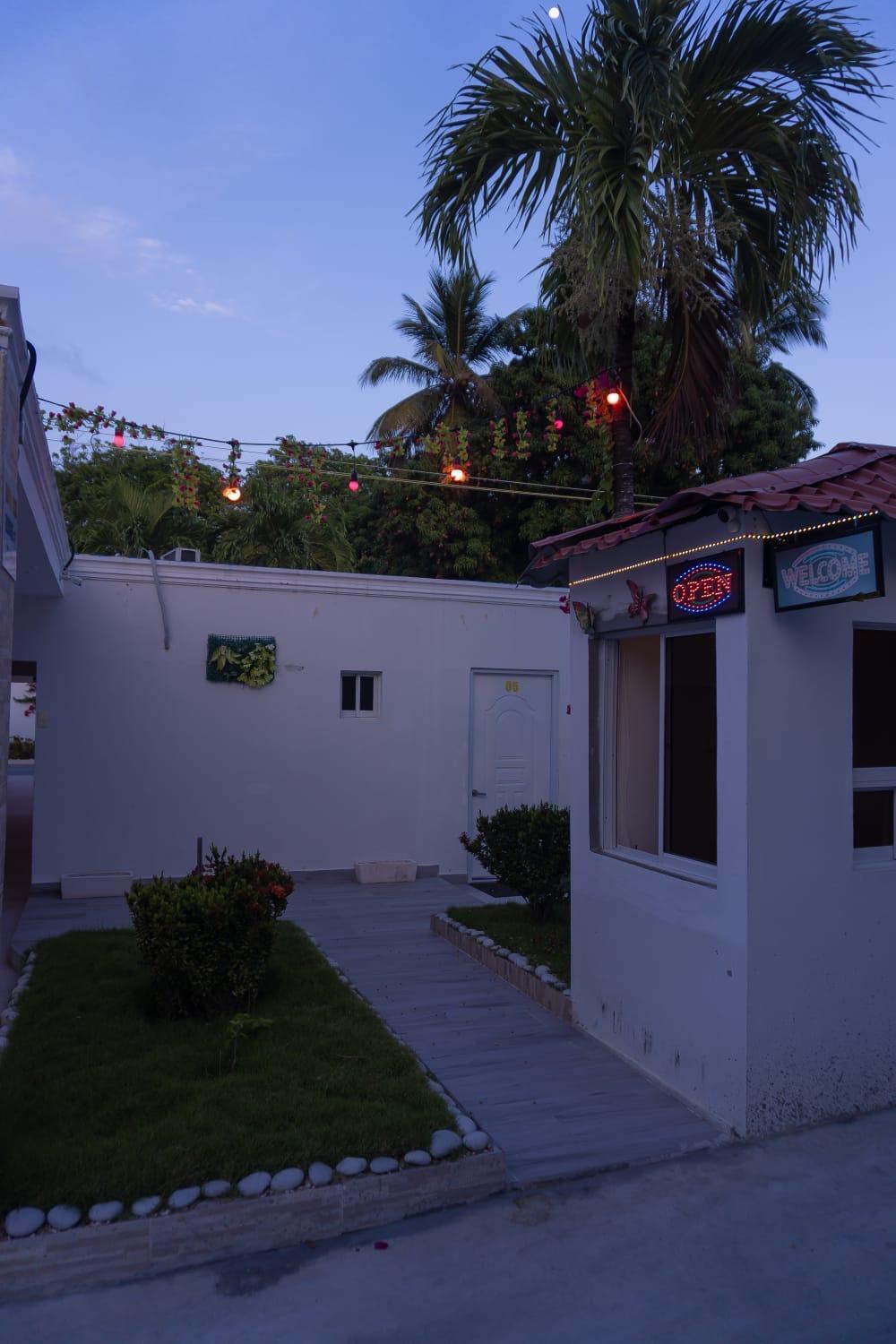 Hotel1325 巴尼 外观 照片