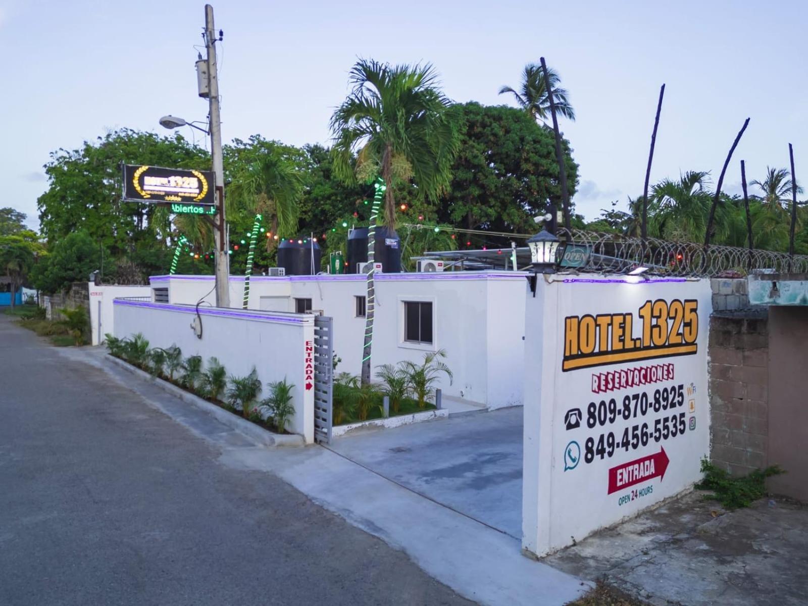 Hotel1325 巴尼 外观 照片