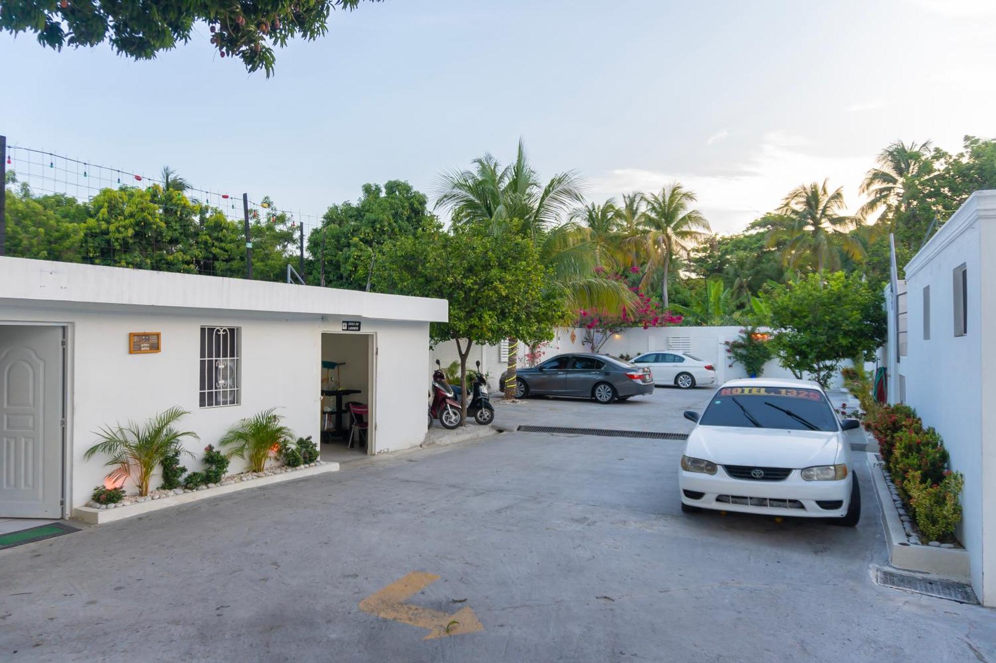 Hotel1325 巴尼 外观 照片